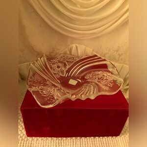 MIKASA GLASS CHRISTMAS DISH